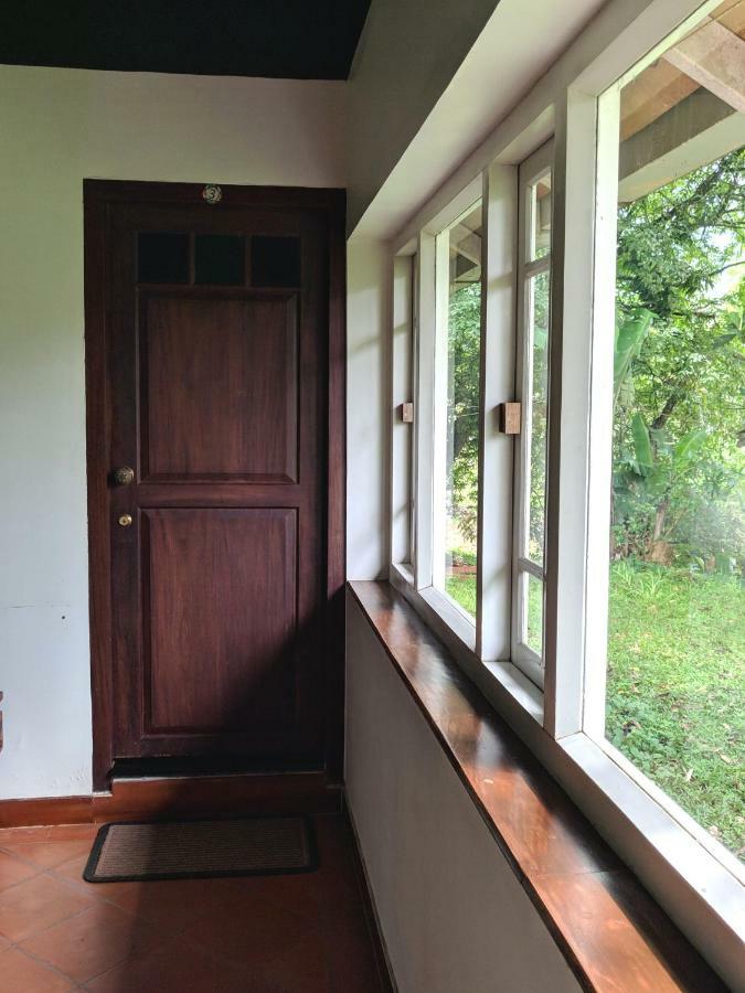 Adri Chembra Hostel Meppadi Exterior photo