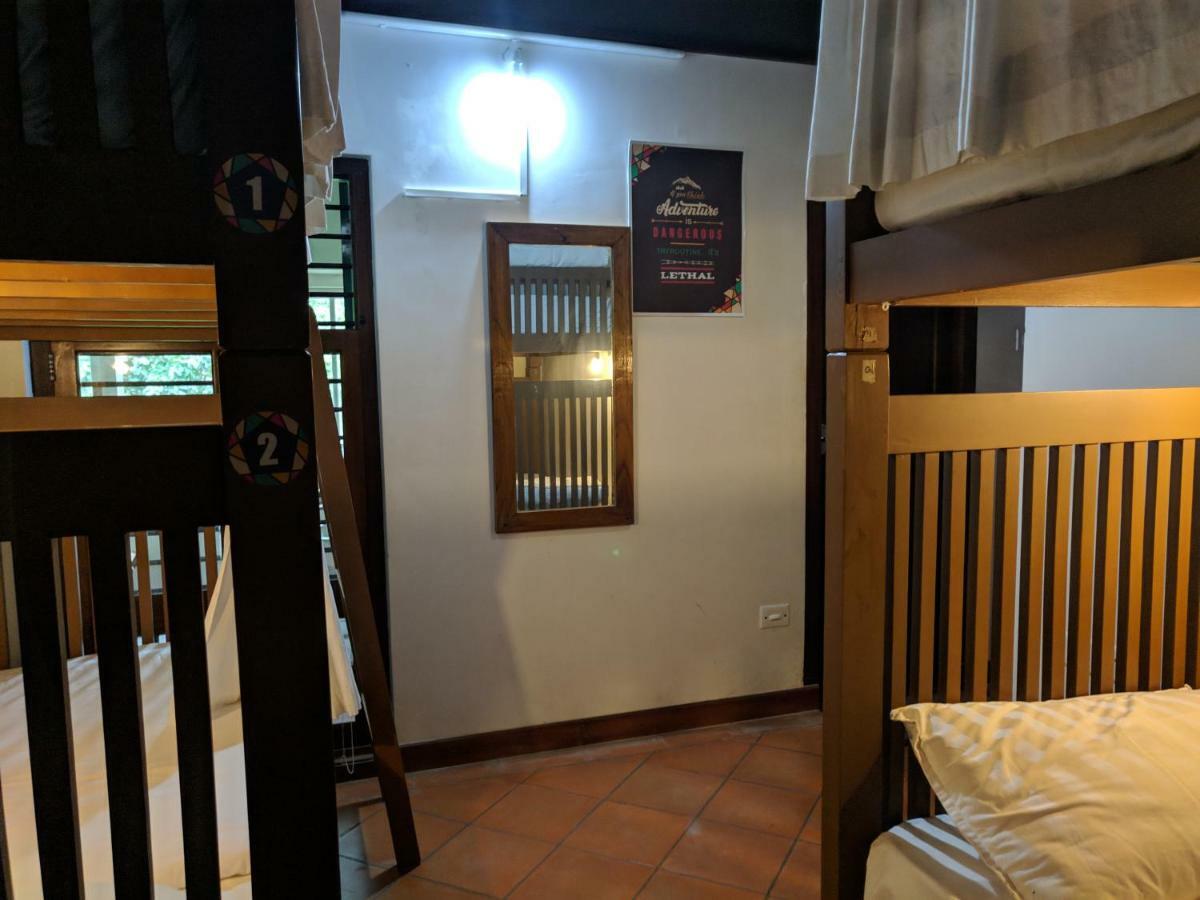 Adri Chembra Hostel Meppadi Exterior photo